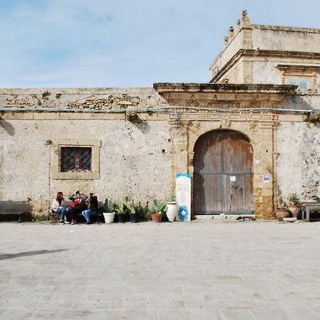 Casa Maritri Locazione Turistica Otel Marzamemi Dış mekan fotoğraf